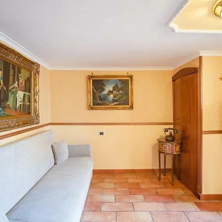 アパート Made In *